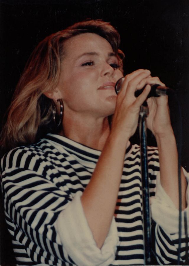 Belinda Carlisle